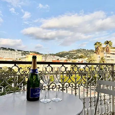 Charming French In Cannes, Balcony, Ac, 5min Walk To Appartamento Cannes